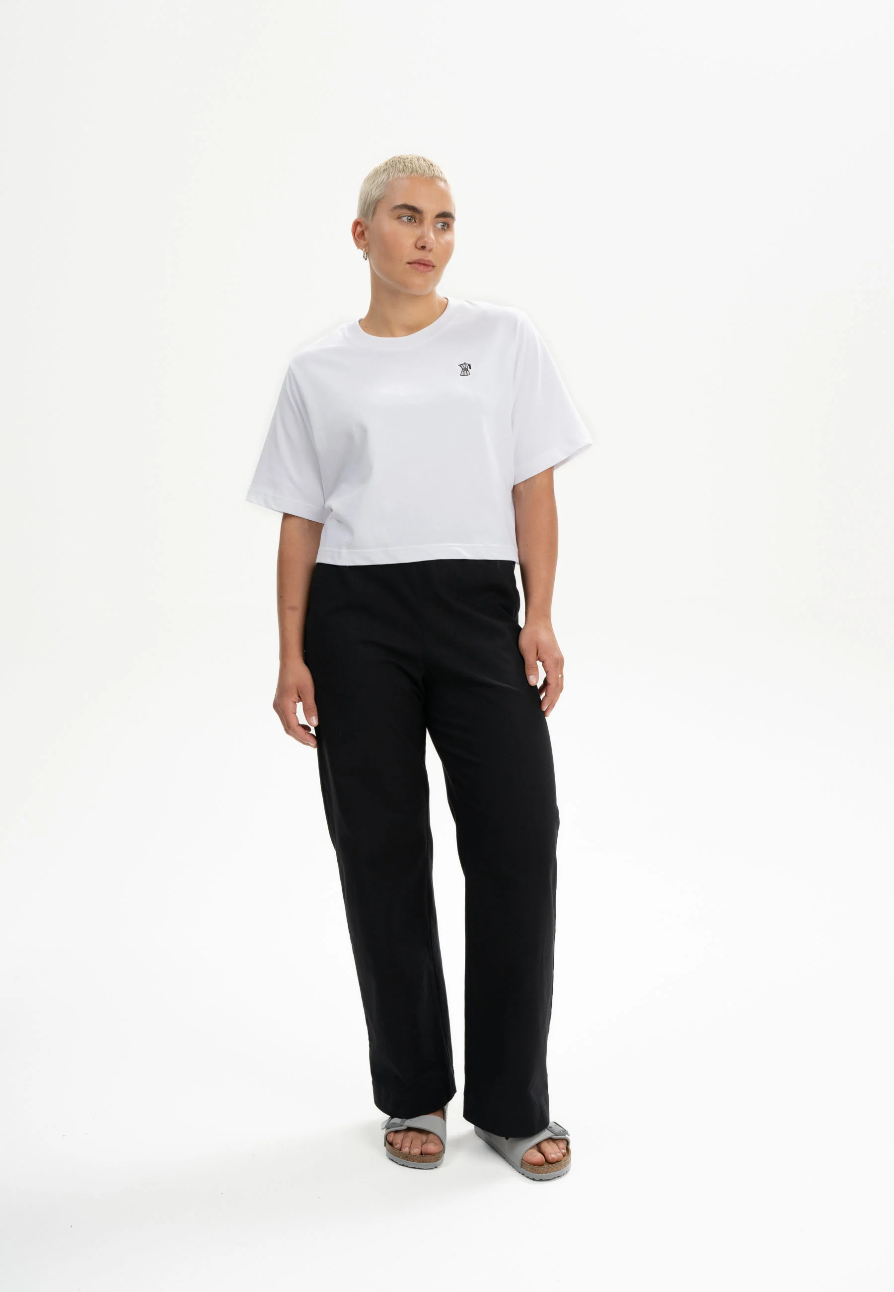 Cropped T-Shirt schwer JOSHNA Stickerei - Image 15