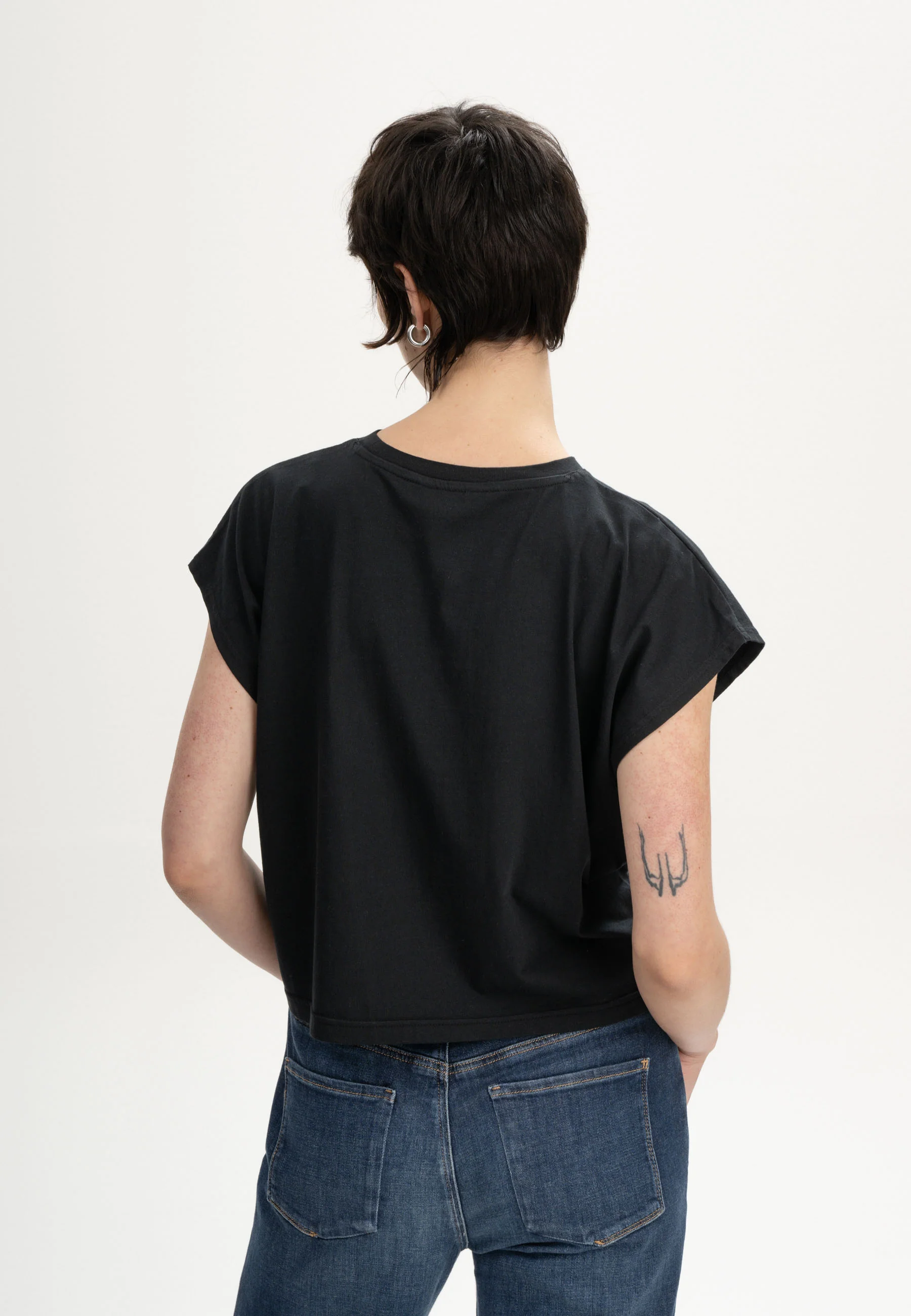 Cropped T-Shirt Style BHAMINI - Image 2