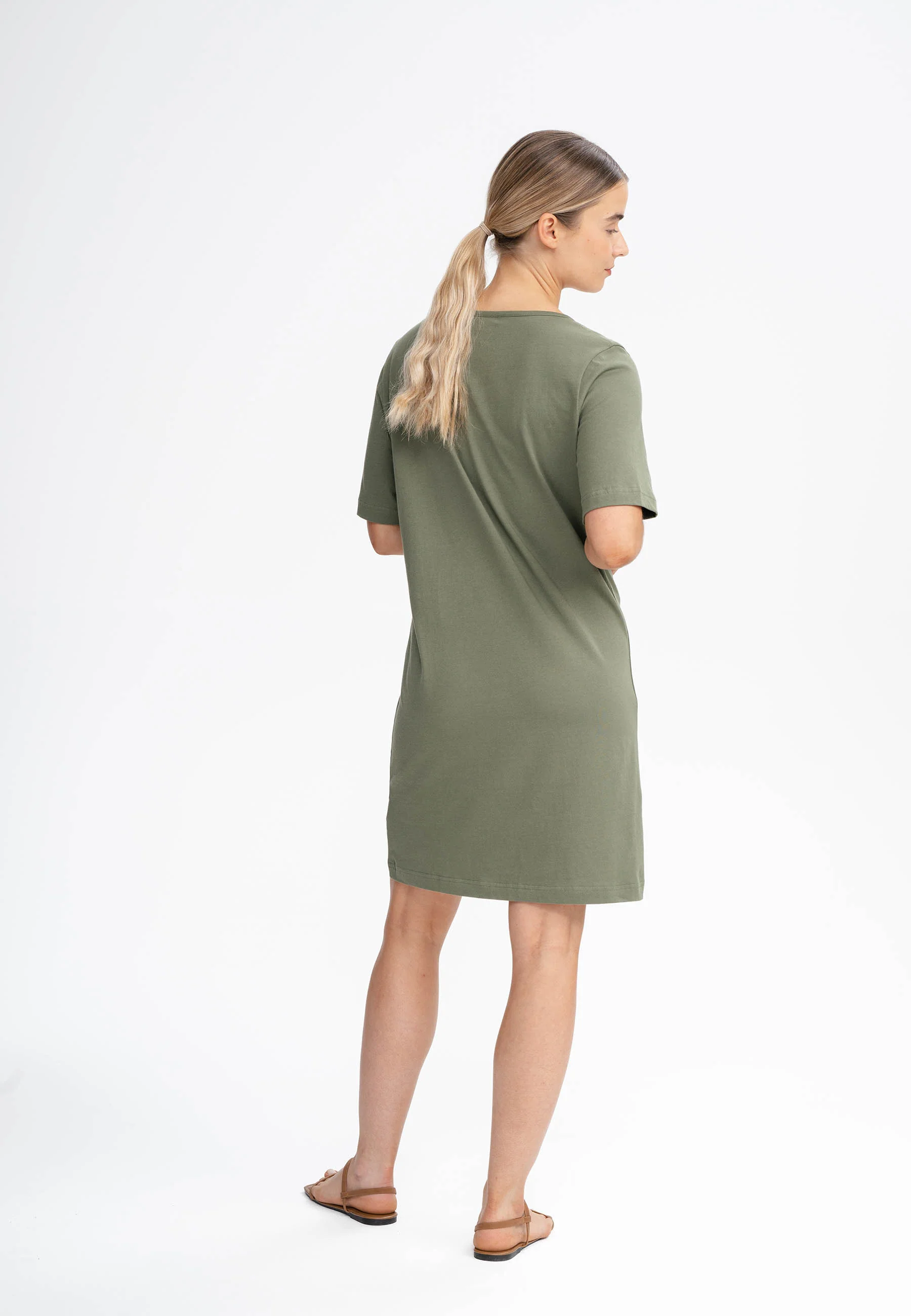 V-Neck Kleid Style JANITRA - Image 7