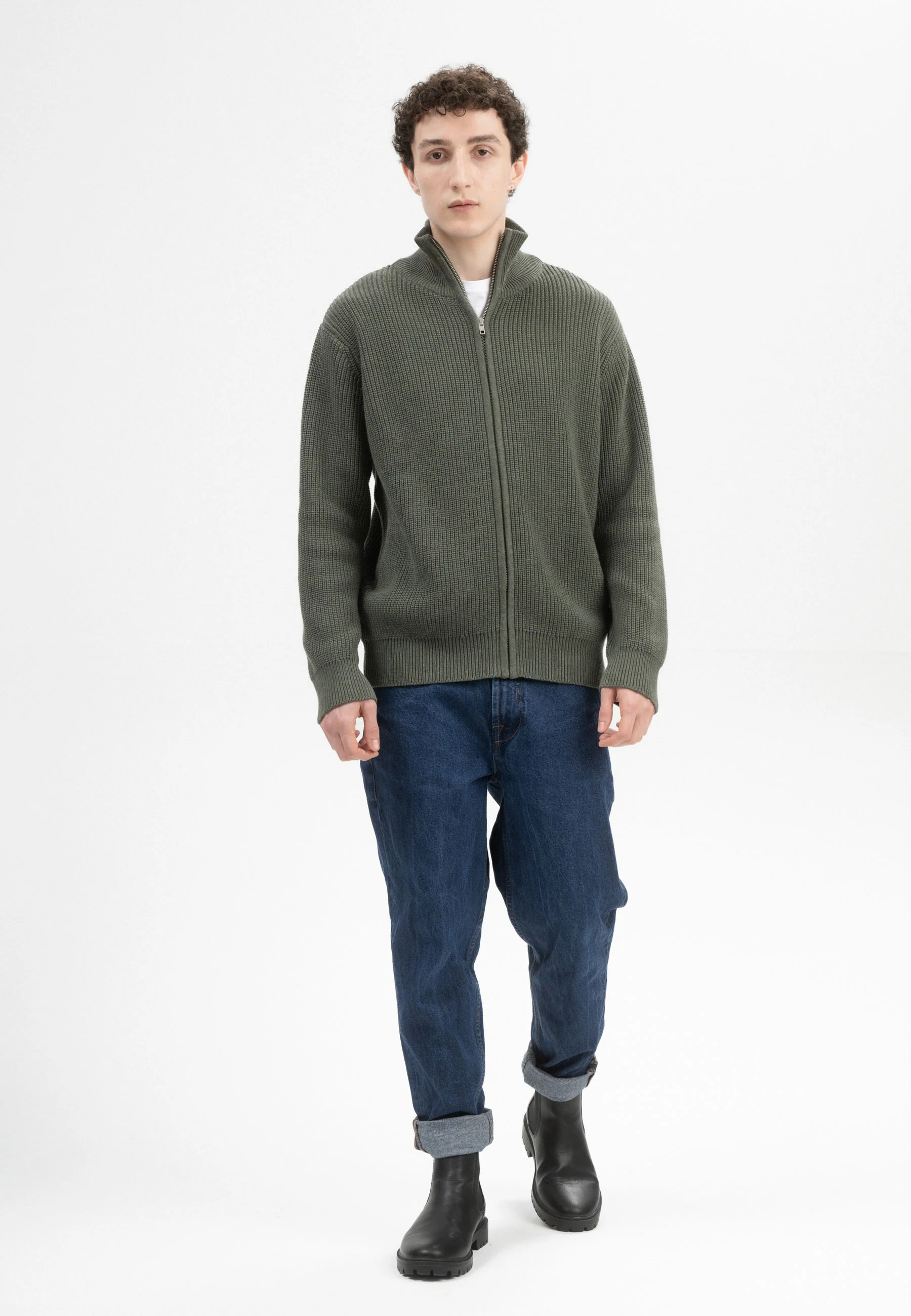 Rippstrick Jacke Style TAKSH - Image 10