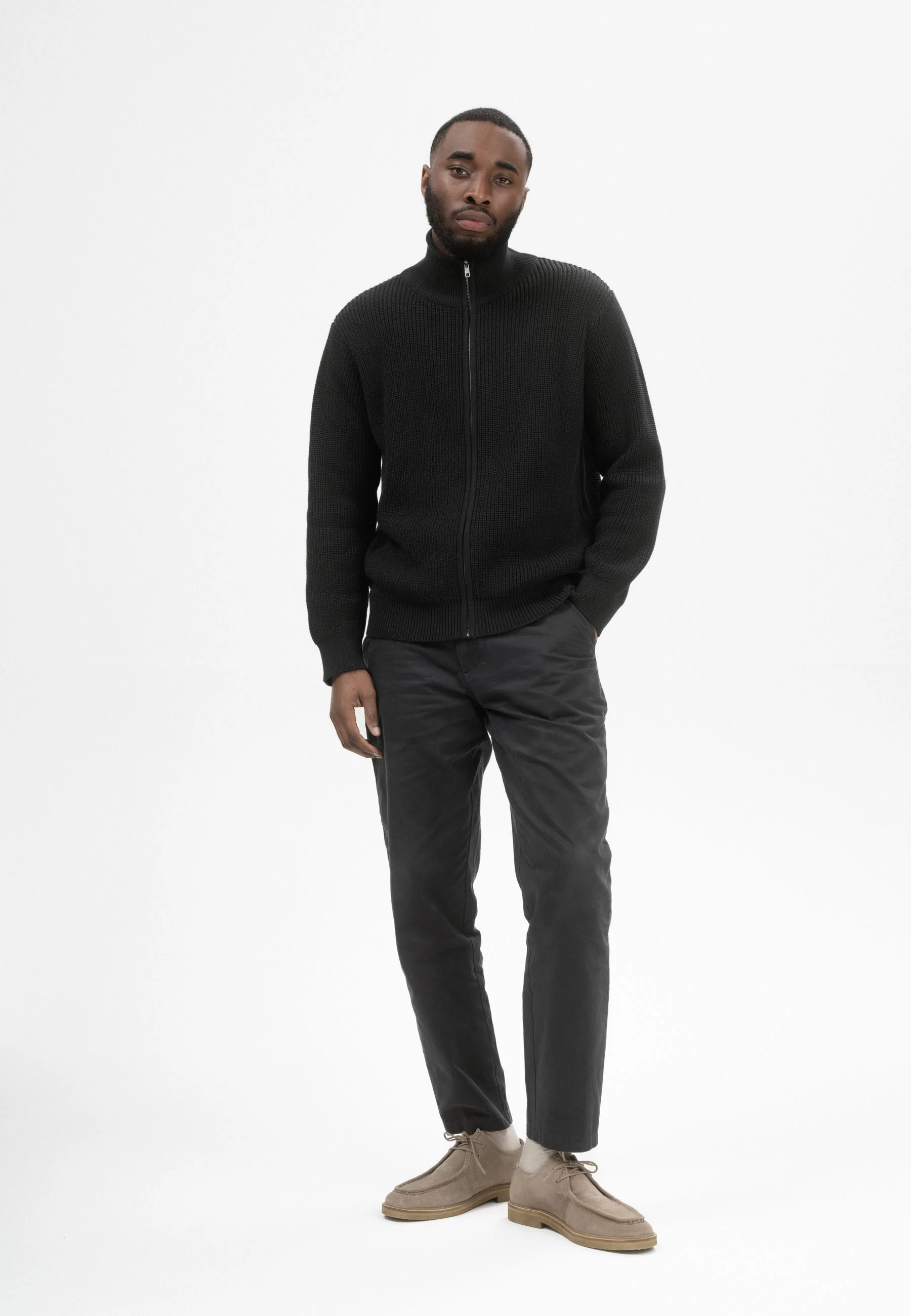 Rippstrick Jacke Style TAKSH - Image 3