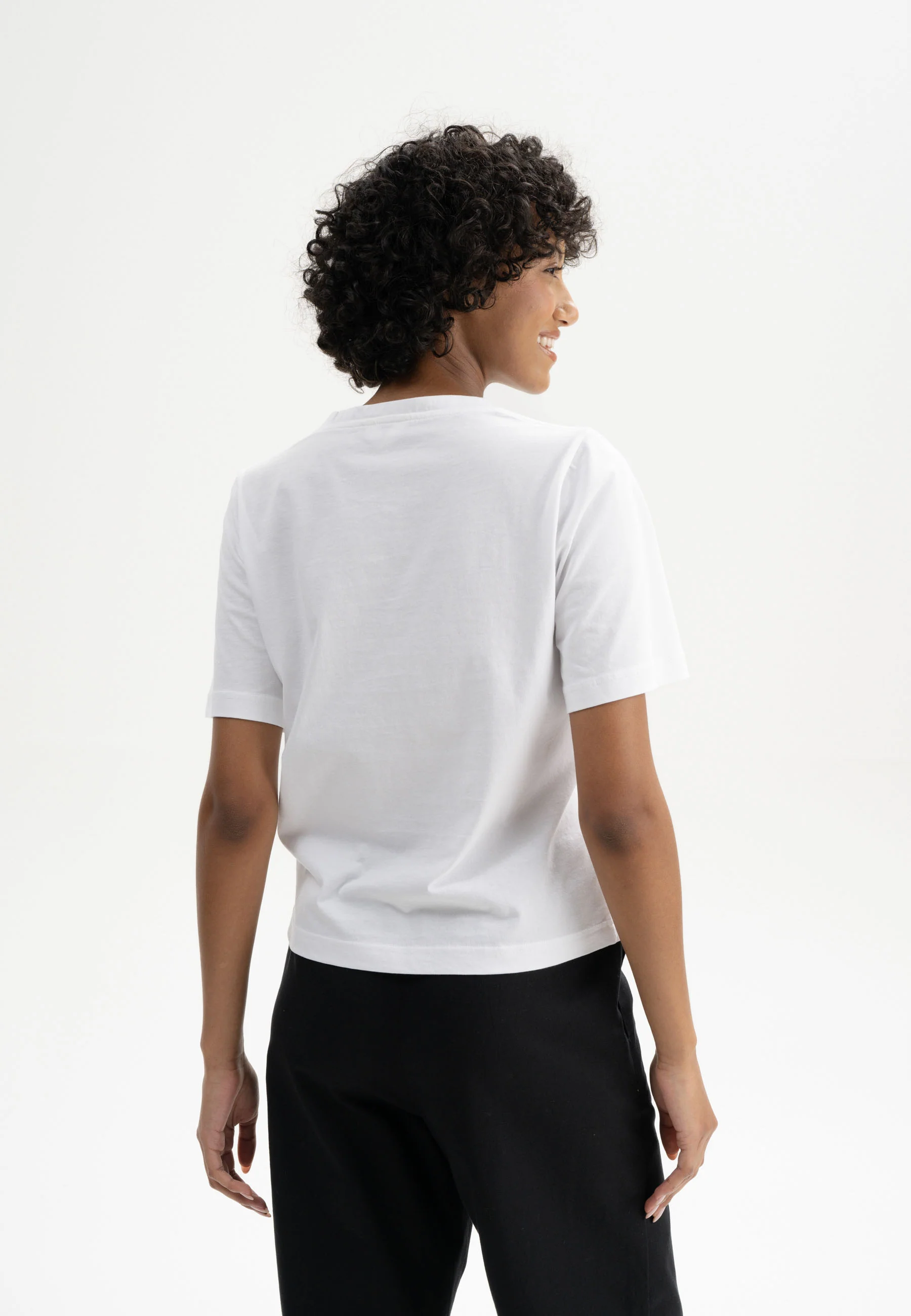 V-Neck T-Shirt Style ANKITA - Image 8